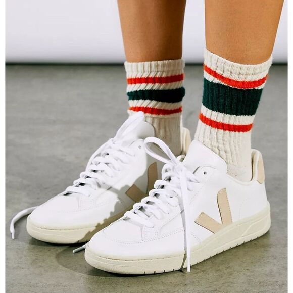 Veja Shoes - VEJA
V12 Mixed Leather Court Sneakers in Extra White / Sable Size 8